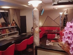 LOUNGE 琉球の店内写真②